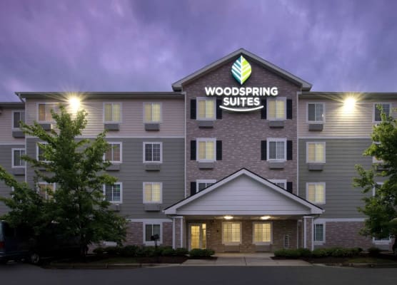 WoodSpring Suites Raleigh Apex 1