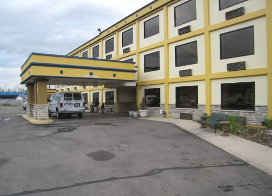 Days Inn by Wyndham Columbus Airport 1