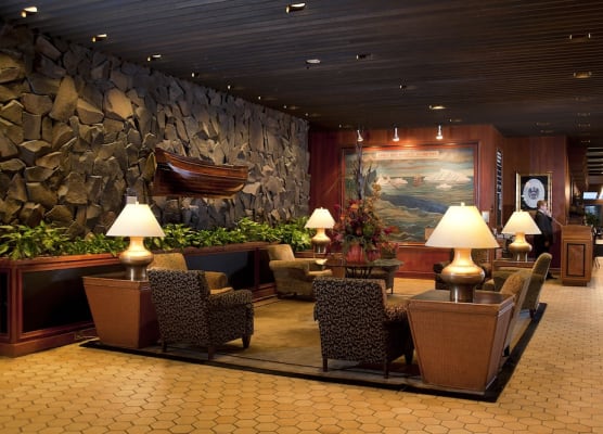 The Hotel Captain Cook 1