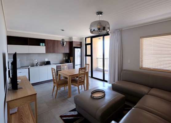 Blou Inn - Century City 1
