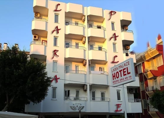 Lara Palace Hotel 1