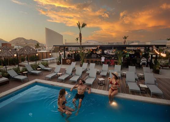 Mayan Monkey Los Cabos - Social Hotel 1