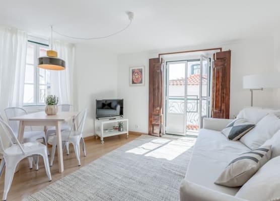 Light Filled Typical Apartment at Alfama, By TimeCooler 1