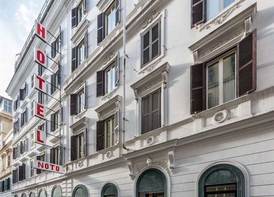 Raeli Hotel Noto 1