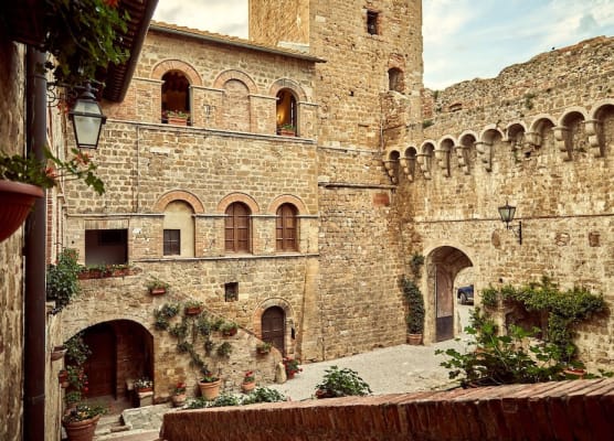 Il Mastio di Spedaletto 1