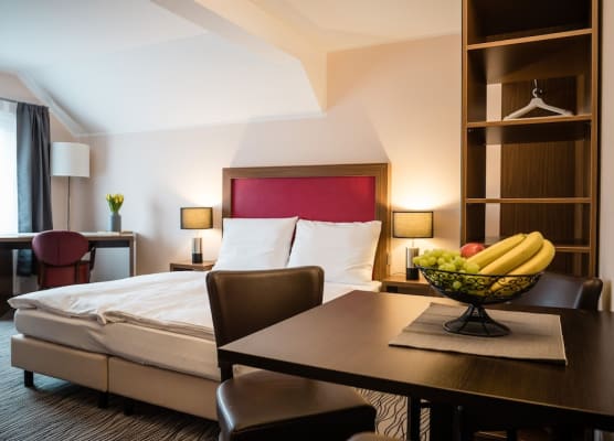 Point Hotel Apartments and Rooms 1