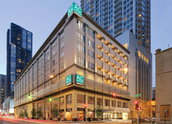 AC Hotel Chicago Downtown 1