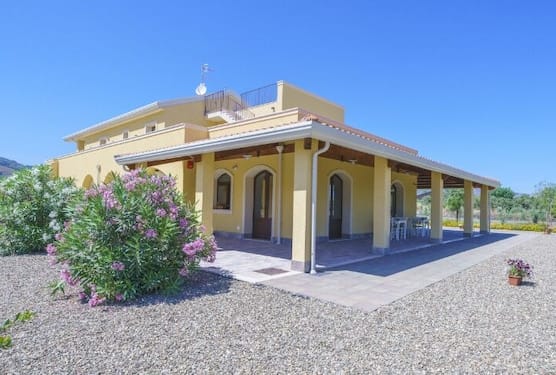 Minissale Farmhouse 1