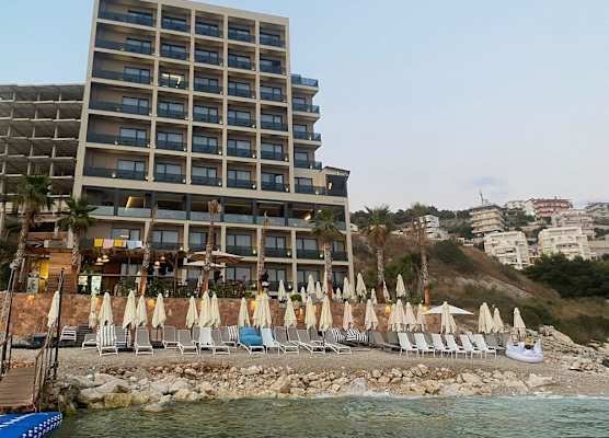 Joelle Premium Hotel 1