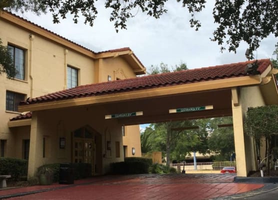 Days Inn by Wyndham Gainesville Florida 1