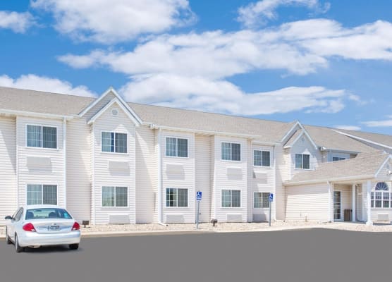 Microtel Inn & Suites by Wyndham Colfax/Newton 1