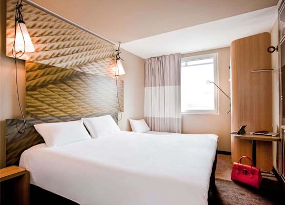 ibis Paris Porte de Clichy Centre 1