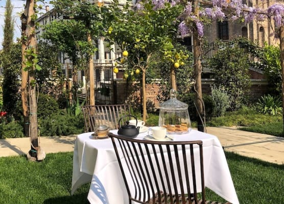Madama Garden Retreat 1