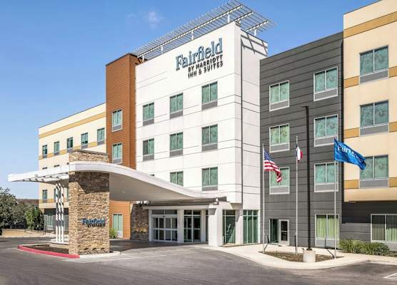Fairfield by Marriott Inn & Suites San Antonio Medical Center 1