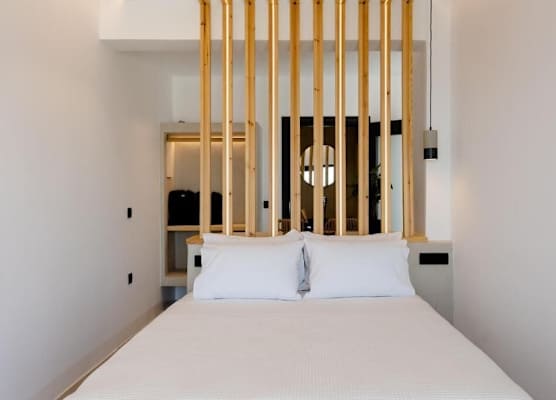 Lackos Luxury Suites 1