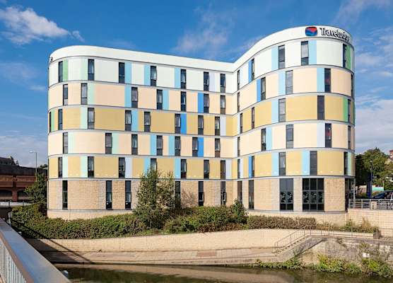 Travelodge Maidstone Central 1