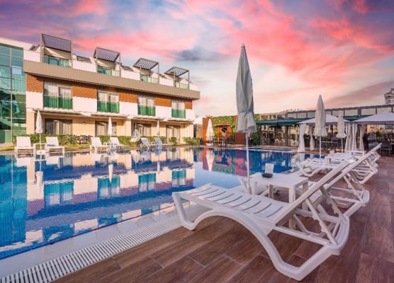 Veranda Suites 1