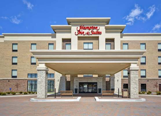 Hampton Inn & Suites Detroit/Warren 1