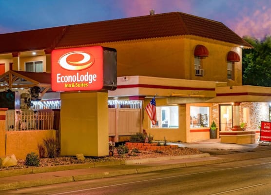 Econo Lodge Inn & Suites Durango 1