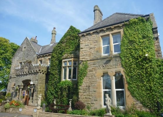 Hunday Manor Country House Hotel 1