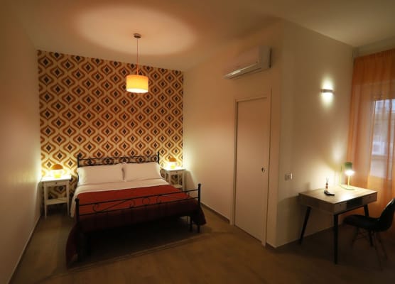 1970 Rooms 1