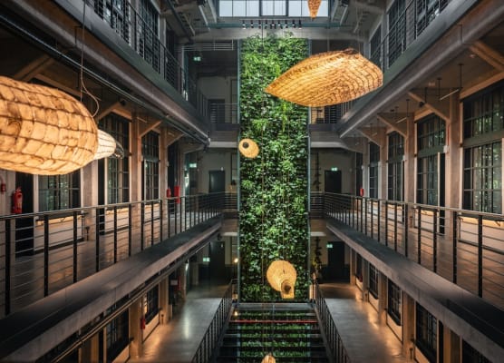 MONTOWNIA Lofts & Experience 1