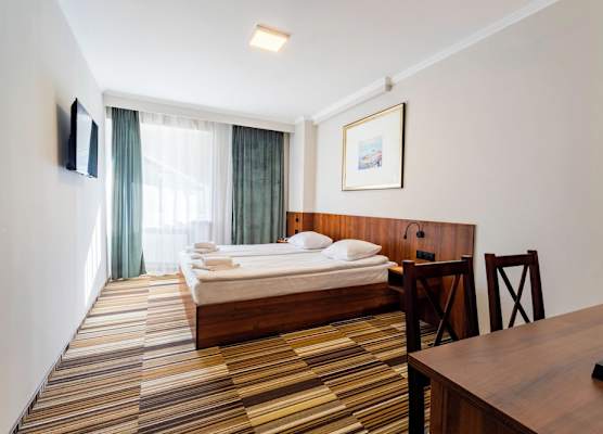 Hit Hotel 1
