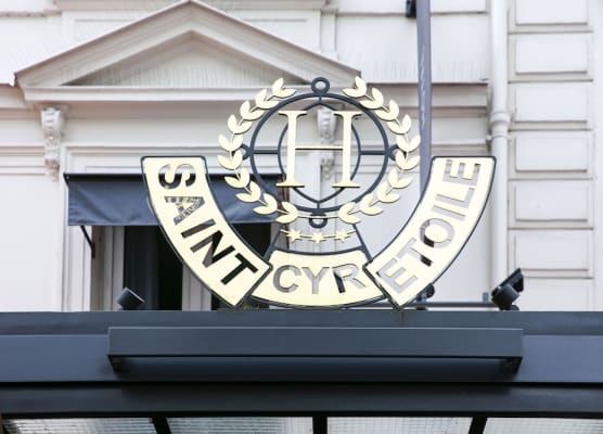 Hotel Saint Cyr Etoile 1