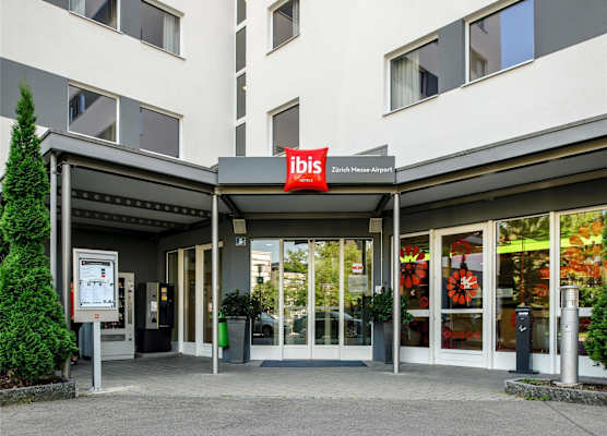 ibis Zürich Messe Airport 1