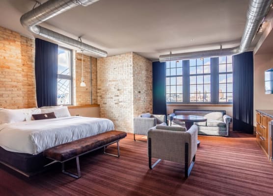 The Iron Horse Hotel 1