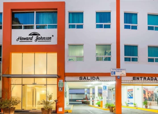 Howard Johnson Leon Avenida 1