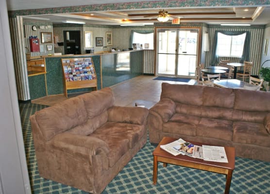 Brady Hotel 1