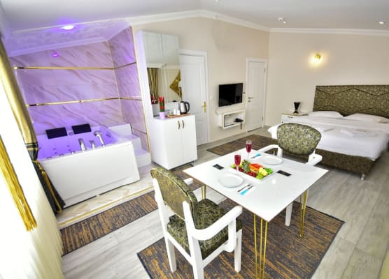 LOCA Suit LİFE AİRPORT HOTEL 1