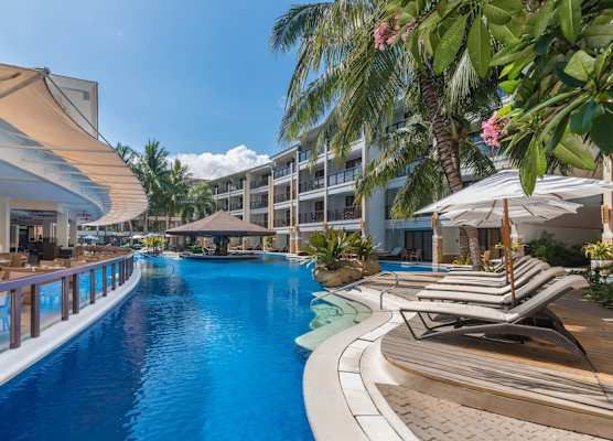 Henann Lagoon Resort 1