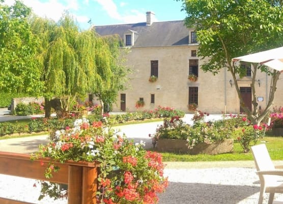 Hôtel Le Manoir De Mathan Crépon à la campagne 5 mn d'Arromanches et 10 mn de Bayeux 1