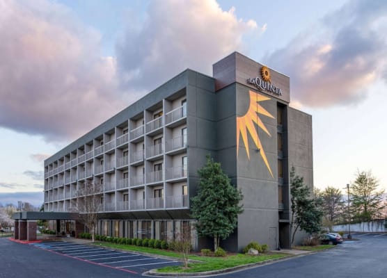 La Quinta by Wyndham Kingsport Tri Cities Airport 1