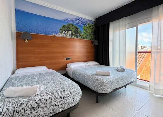 Hotel Maremagnum 1