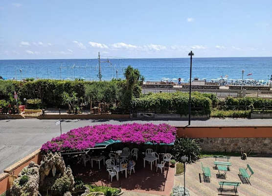 Hotel Regina Mundi 1