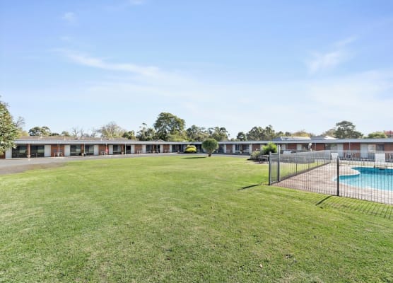 Baronga Motor Inn 1