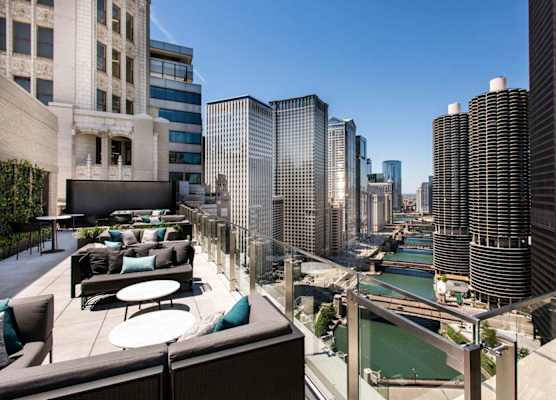 LondonHouse Chicago, Curio Collection by Hilton 1