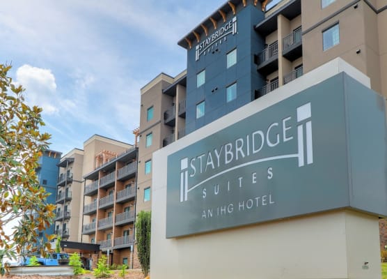Staybridge Suites PIGEON FORGE - SMOKY MTNS by IHG 1