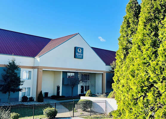 Quality Inn & Suites Elizabethtown 1