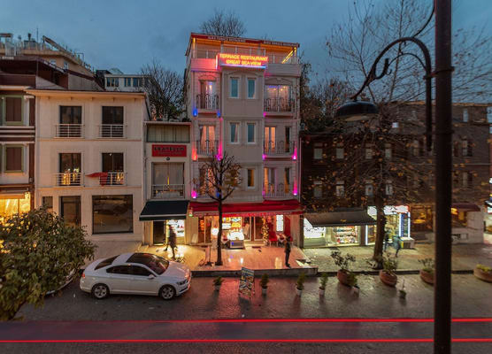Charm Hotel 1