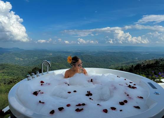 Above The Clouds - Chiang Rai 1