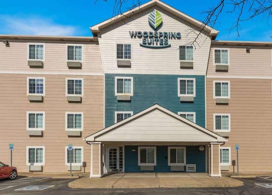 WoodSpring Suites Evansville 1