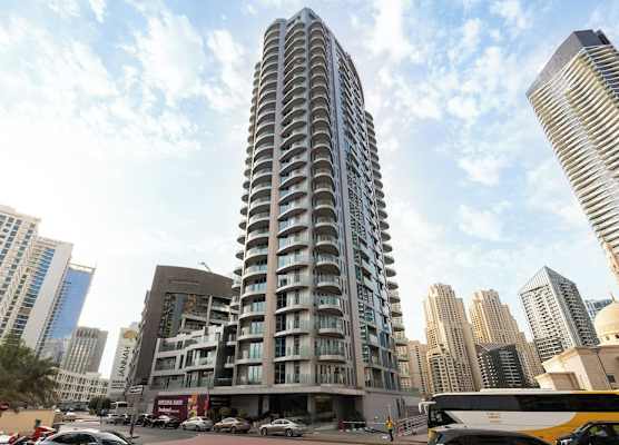 SIMPLY COMFORT Bright Apartments Steps from Marina Walk 1