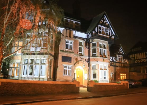 Croft Hotel 1