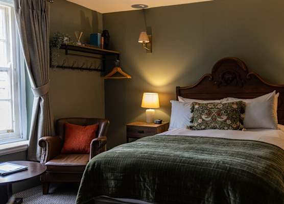 Black Lion Hotel Richmond 1
