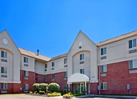 MainStay Suites Kansas City Overland Park 1