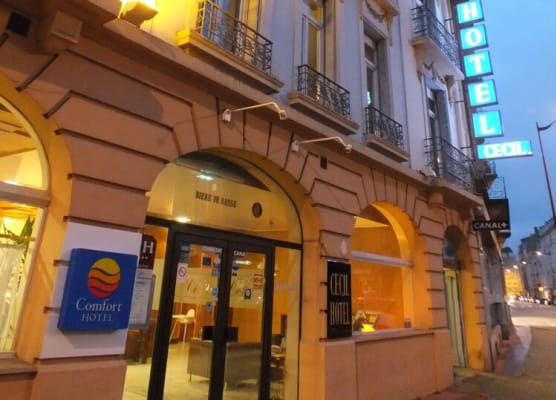 Hotel Cecil Metz Gare 1